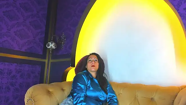 Scarlett Barnes online show from 01.14.26