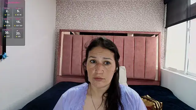 Snapshot of Barbara_fox__ chatting on 04.23.26 Barbara fox online show from 04.23.26