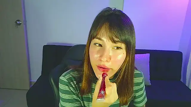 Yulienneg online show from 02.28.26