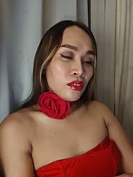 Snapshot of RomanticPearlTS chatting on 05.10.26 RomanticPearlTS online show from 05.10.26