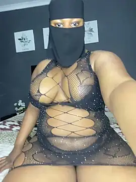 Thick Ass Barbiie online show from 06.18.26