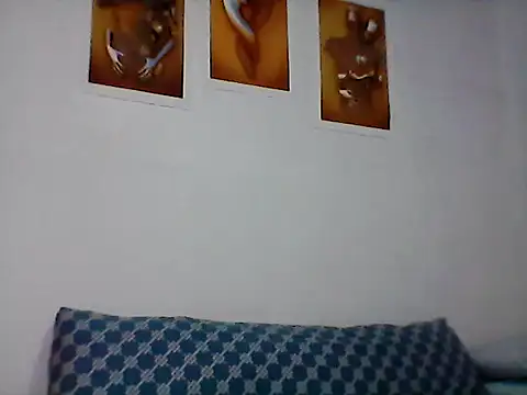 nhayasquirt online show from 11.03.25