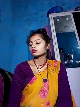 Snapshot of Punam_sony chatting on 09.08.25 Punam sony online show from 09.08.25