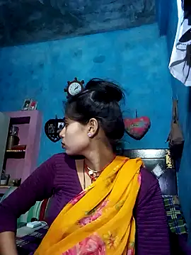 Snapshot of Punam_sony chatting on 09.10.25 Punam sony online show from 09.10.25