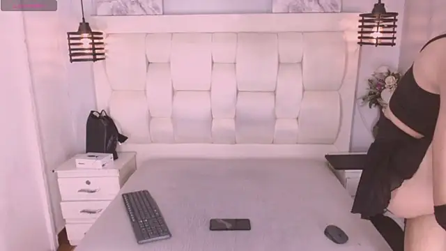 Atley Dolly online show from 02.05.26