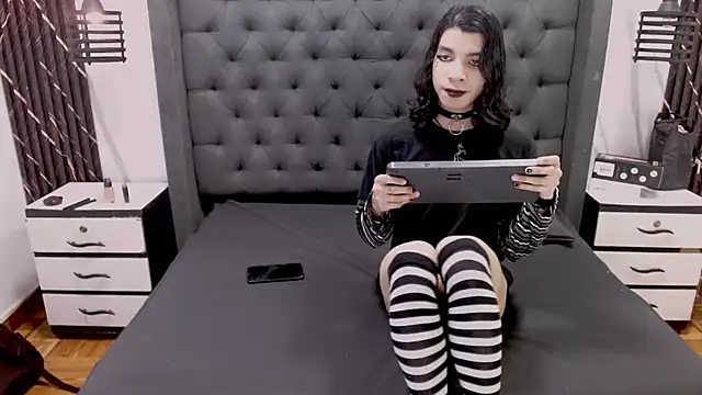 Atley Dolly online show from 07.23.26