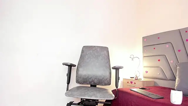 Maia 520 online show from 02.12.26