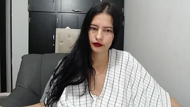 Taliana21 online show from 04.27.26