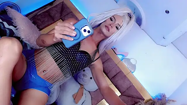 ravenous charmer online show from 02.12.26