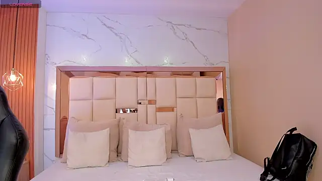 julieta rosee online show from 02.19.26