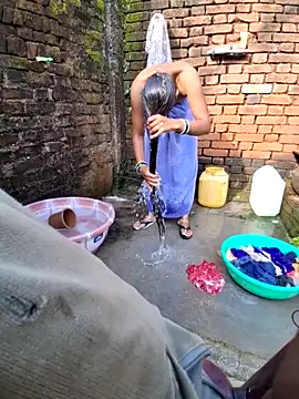 RAYI Queen 3 online show from 10.06.25