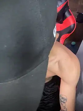 Snapshot of Osmarcito21 chatting on 11.11.25 Osmarcito21 online show from 11.11.25