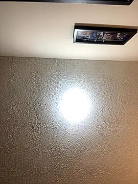 Snapshot of Sallem_Pink chatting on 10.15.25 Sallem Pink online show from 10.15.25