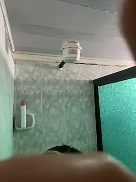 Snapshot of Sallem_Pink chatting on 10.27.25 Sallem Pink online show from 10.27.25