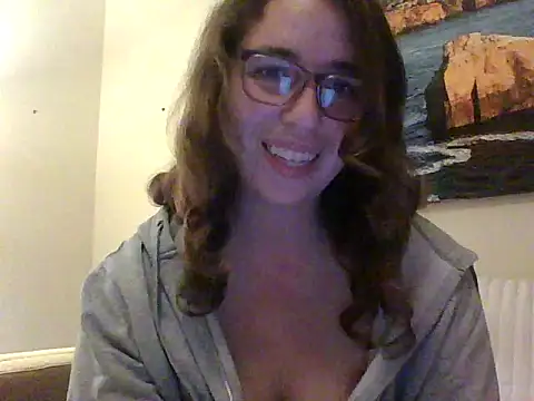 Snapshot of sweetsocalgirl chatting on 04.23.26 sweetsocalgirl online show from 04.23.26