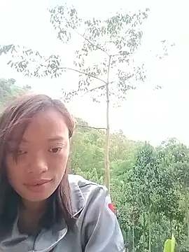 Snapshot of optra34 chatting on 04.24.26 optra34 online show from 04.24.26