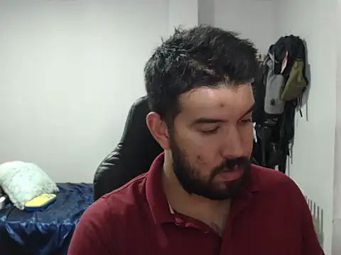 Snapshot of Axel11113 chatting on 10.16.25 Axel11113 online show from 10.16.25