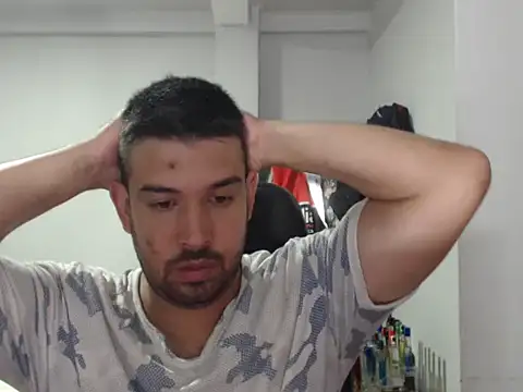 Snapshot of Axel11113 chatting on 11.05.25 Axel11113 online show from 11.05.25