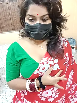 Snapshot of Naughty-Chaaya chatting on 11.10.25 Naughty-Chaaya online show from 11.10.25