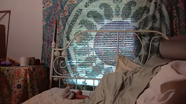 g0lden are0las89 online show from 09.10.25