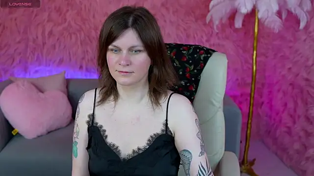 TinaMelt online show from 05.15.26