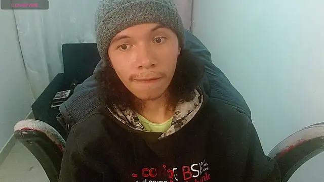 Xoxo Smiles online show from 04.12.26