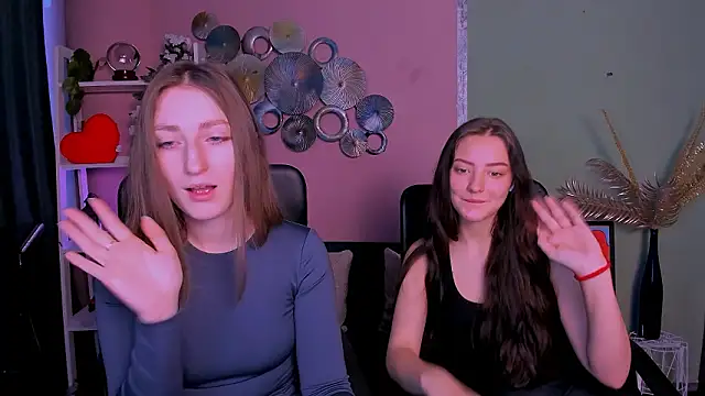 eva smiith  online show from 02.06.26