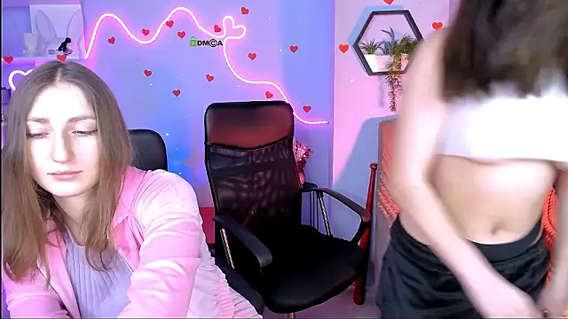 eva smiith  online show from 02.18.26