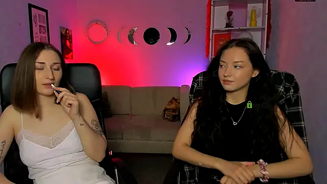 eva smiith  online show from 05.22.26