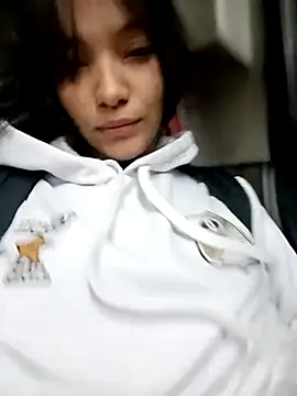 Snapshot of mia_blue01 chatting on 09.25.25 mia blue01 online show from 09.25.25