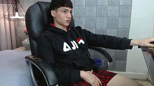 SamBlack  online show from 04.11.26