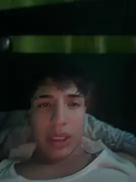 Snapshot of pabonsito chatting on 04.22.26 pabonsito online show from 04.22.26