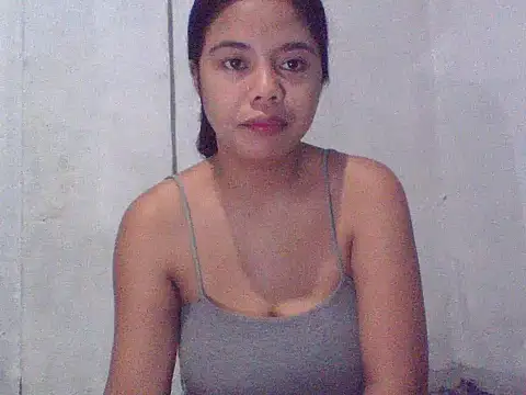 Snapshot of sweet_heaven00 chatting on 01.11.26 sweet heaven00 online show from 01.11.26