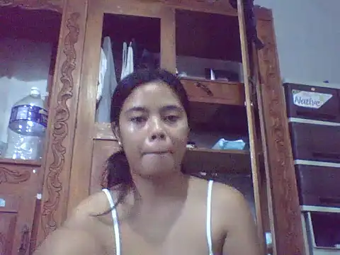 Snapshot of sweet_heaven00 chatting on 02.14.26 sweet heaven00 online show from 02.14.26