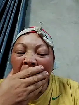 Snapshot of MaySweetb chatting on 09.11.25 MaySweetb online show from 09.11.25