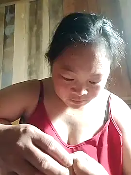 Snapshot of MaySweetb chatting on 09.13.25 MaySweetb online show from 09.13.25