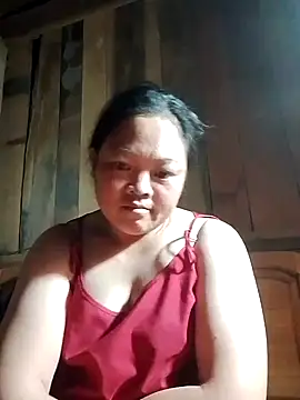 Snapshot of MaySweetb chatting on 09.18.25 MaySweetb online show from 09.18.25