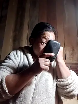 Snapshot of MaySweetb chatting on 11.02.25 MaySweetb online show from 11.02.25