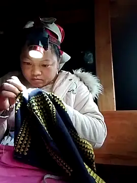 Snapshot of MaySweetb chatting on 11.03.25 MaySweetb online show from 11.03.25