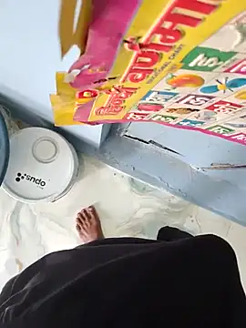 RAYI Queen 4 online show from 02.17.26