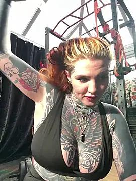 AlexandraWildd online show from 02.25.26