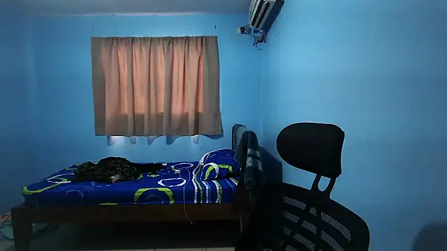 Snapshot of Jaket_lovers chatting on 09.23.25 Jaket lovers online show from 09.23.25