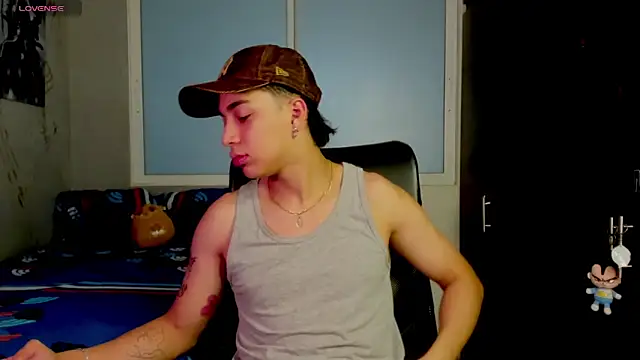 Snapshot of Noxx_starkK chatting on 02.08.26 Noxx starkK online show from 02.08.26