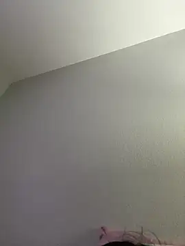 vivian3 online show from 11.17.25