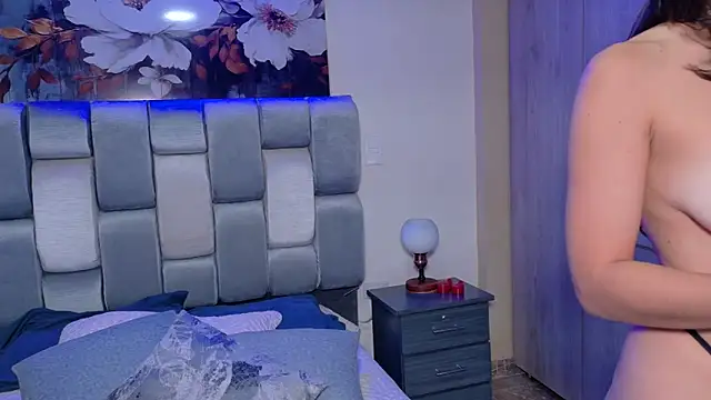 saramikaelson online show from 09.12.25