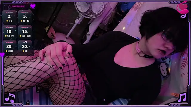 Snapshot of Ftm_Bunny chatting on 05.10.26 Ftm Bunny online show from 05.10.26