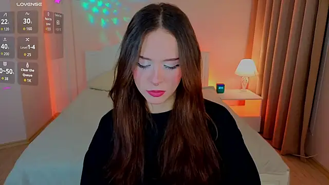 Adetta online show from 11.13.25