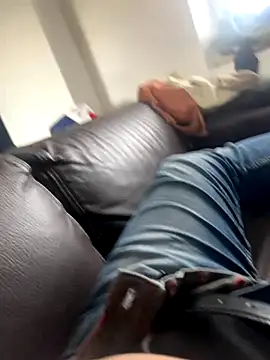 Snapshot of carapace31 chatting on 11.30.25 carapace31 online show from 11.30.25