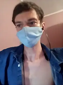 Snapshot of dudewolfen chatting on 10.05.25 dudewolfen online show from 10.05.25