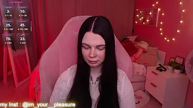 Michela Fruet online show from 03.07.26